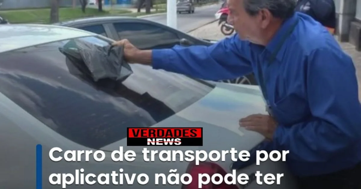 CARRO DE TRANSPORTE POR APLICATIVO NAO PODE TER ADESIVO ELEITORAL